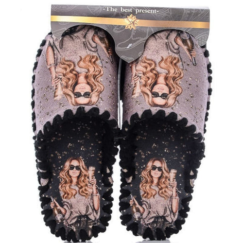 Весели пантофи - Жена с шампанско