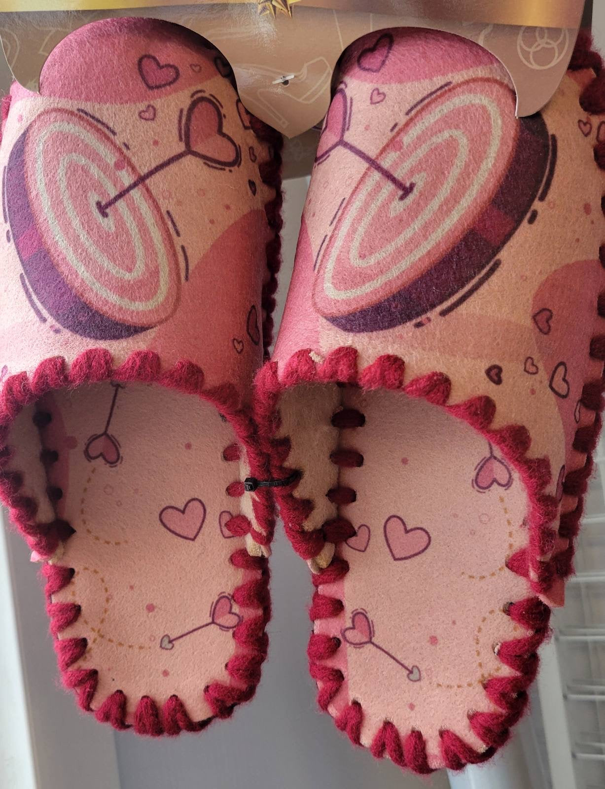 Весели пантофи - Любовна стрела