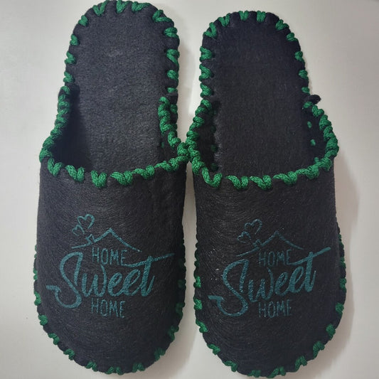 Весели пантофи - Сладка къща